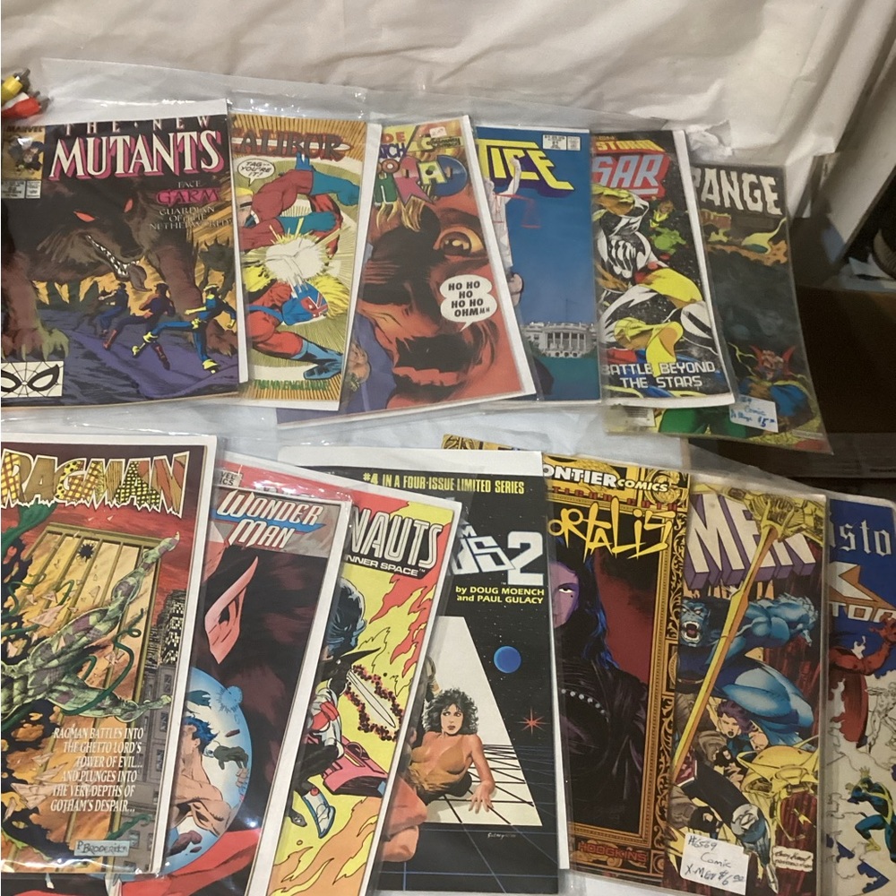 13 ComicBooks - Picture 2 of 8